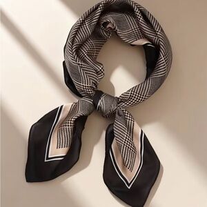 Chic Black and Cream Patterned Scarf